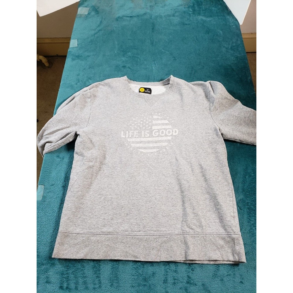 Life is Good Sweater Sz Medium Mens Gray Crew Neck Long Sleeve Classic Fit Logo